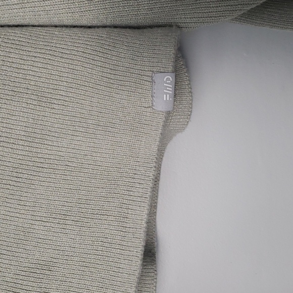 Friday FWD open Cardigan - Picture 6 of 10